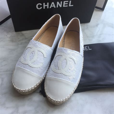 espadryle coco chanel cena|chanel espadrilles in london.